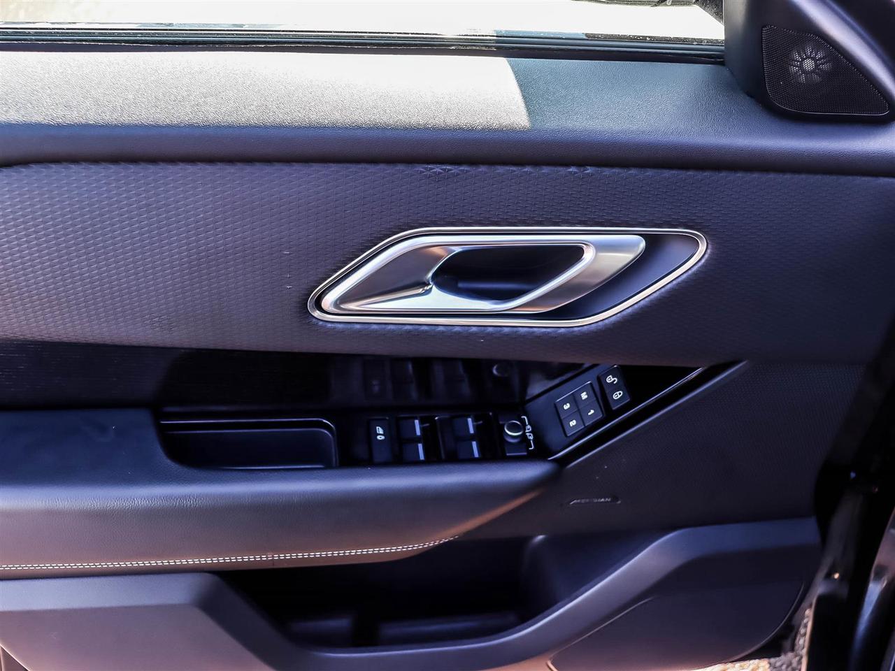 2020 Land Rover Range Rover Velar R-Dynamic S Photo