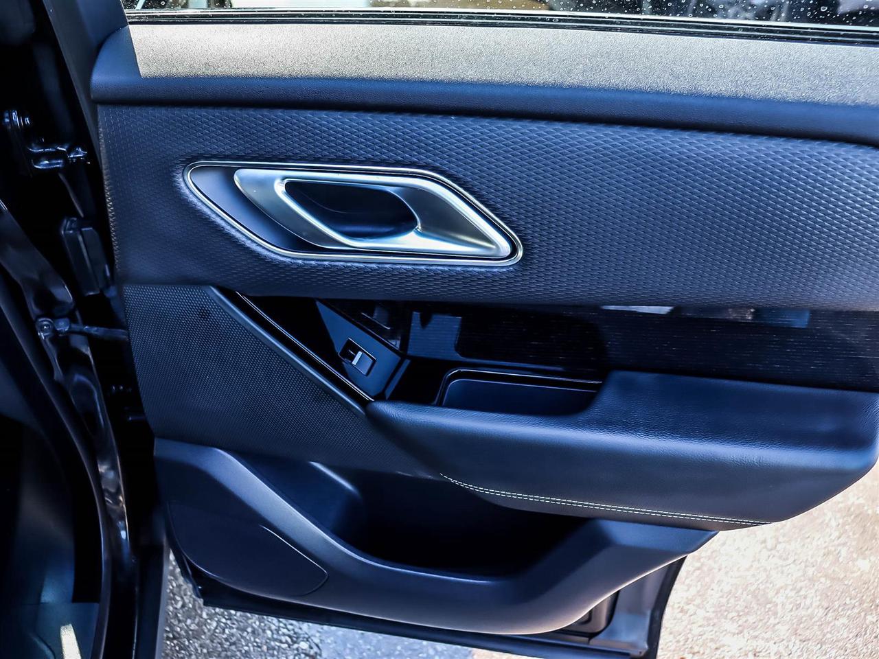 2020 Land Rover Range Rover Velar R-Dynamic S Photo