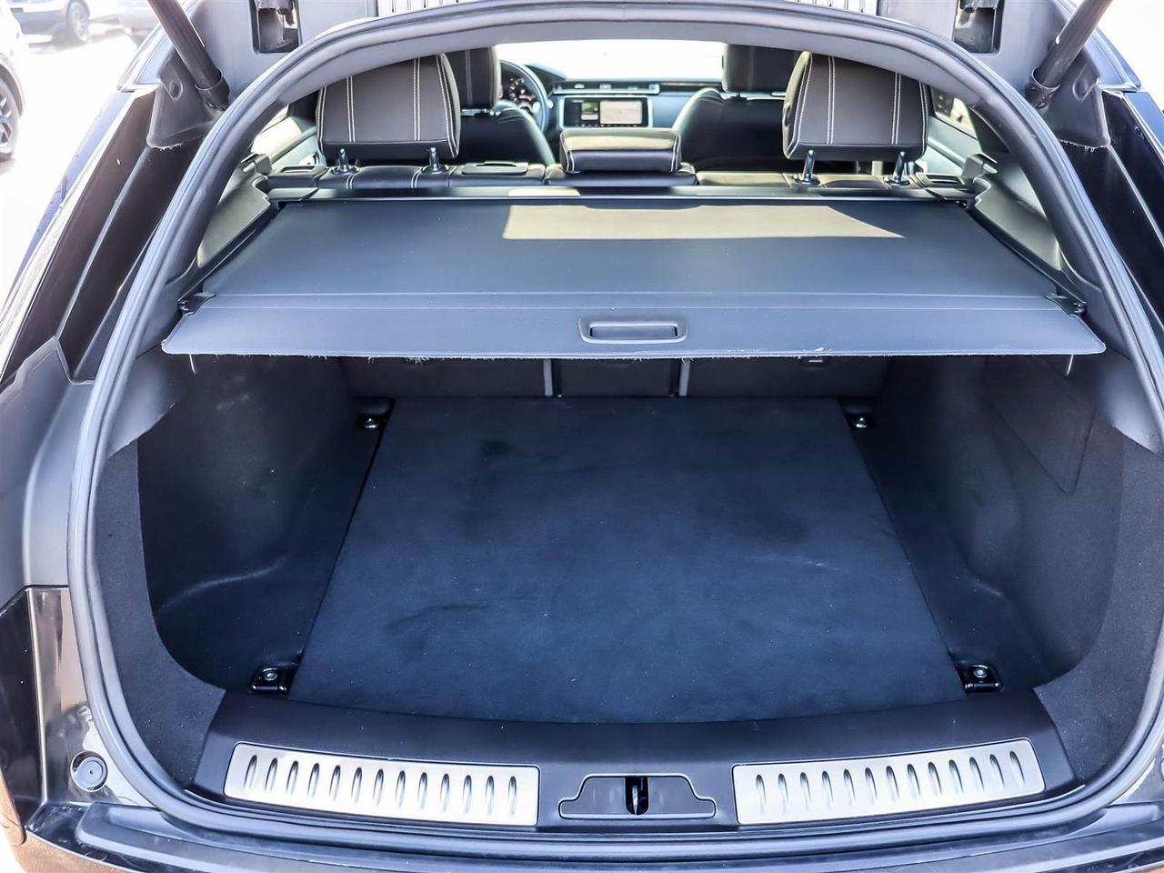 2020 Land Rover Range Rover Velar R-Dynamic S Photo