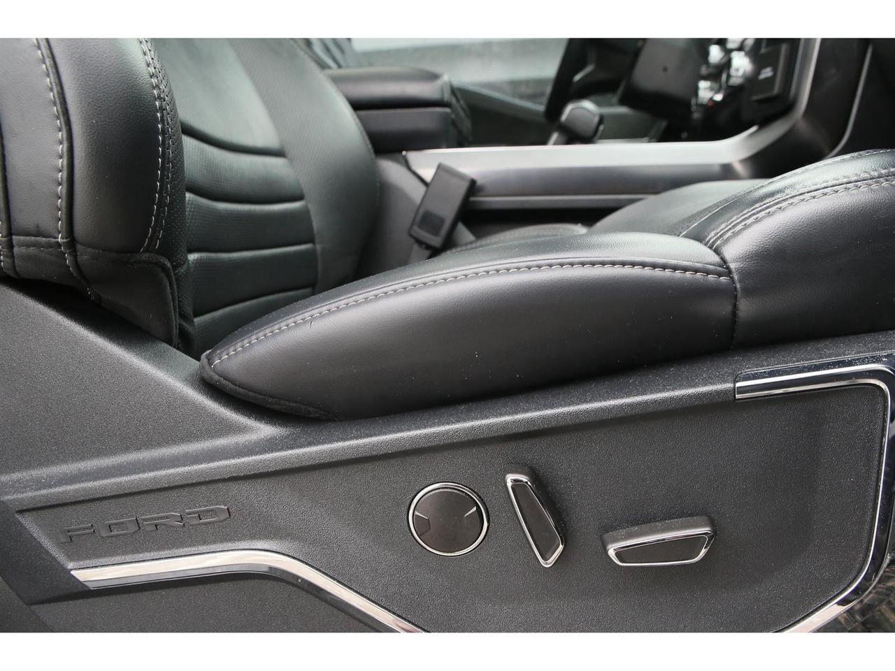 2023 Ford F-150 Platinum AWD | Blue Cruise | Panoramic Roof | Navigation | Leather Seats | Platinum Black Appearance Photo