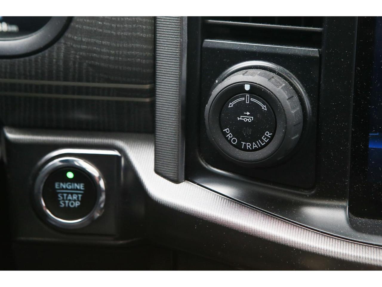 2023 Ford F-150 Platinum AWD | Blue Cruise | Panoramic Roof | Navigation | Leather Seats | Platinum Black Appearance Photo