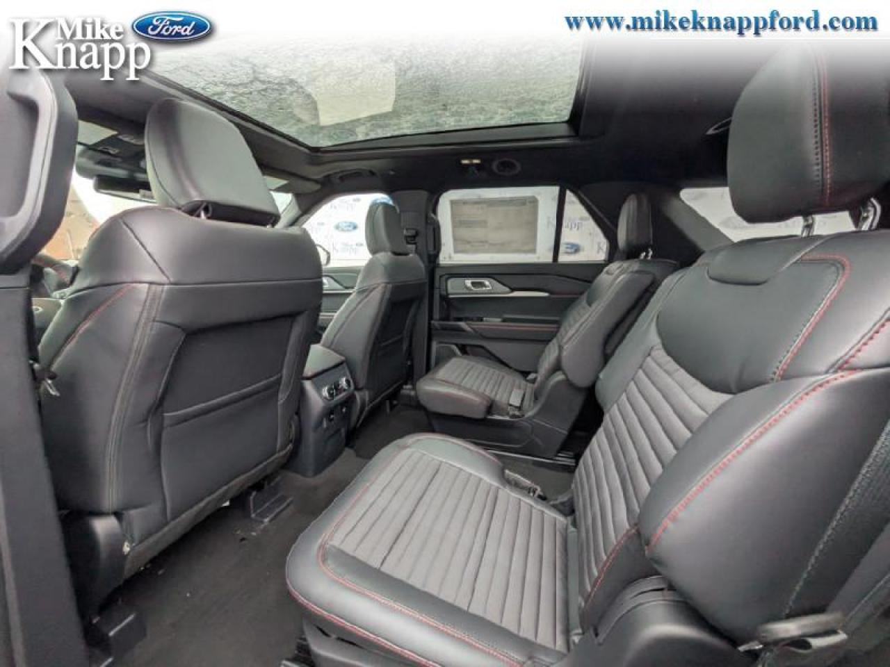 2026 Ford Explorer ST-Line Photo