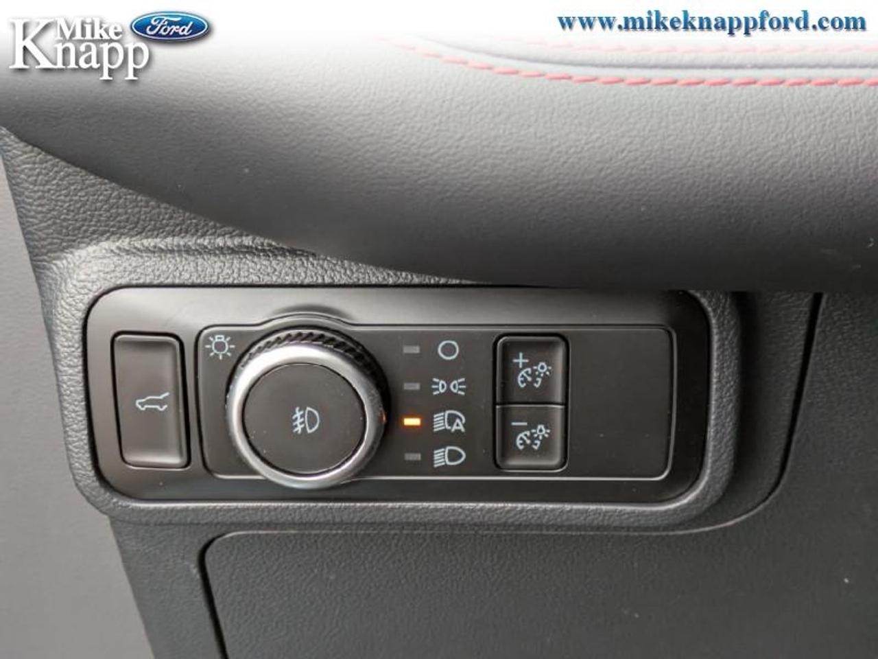 2026 Ford Explorer ST-Line Photo