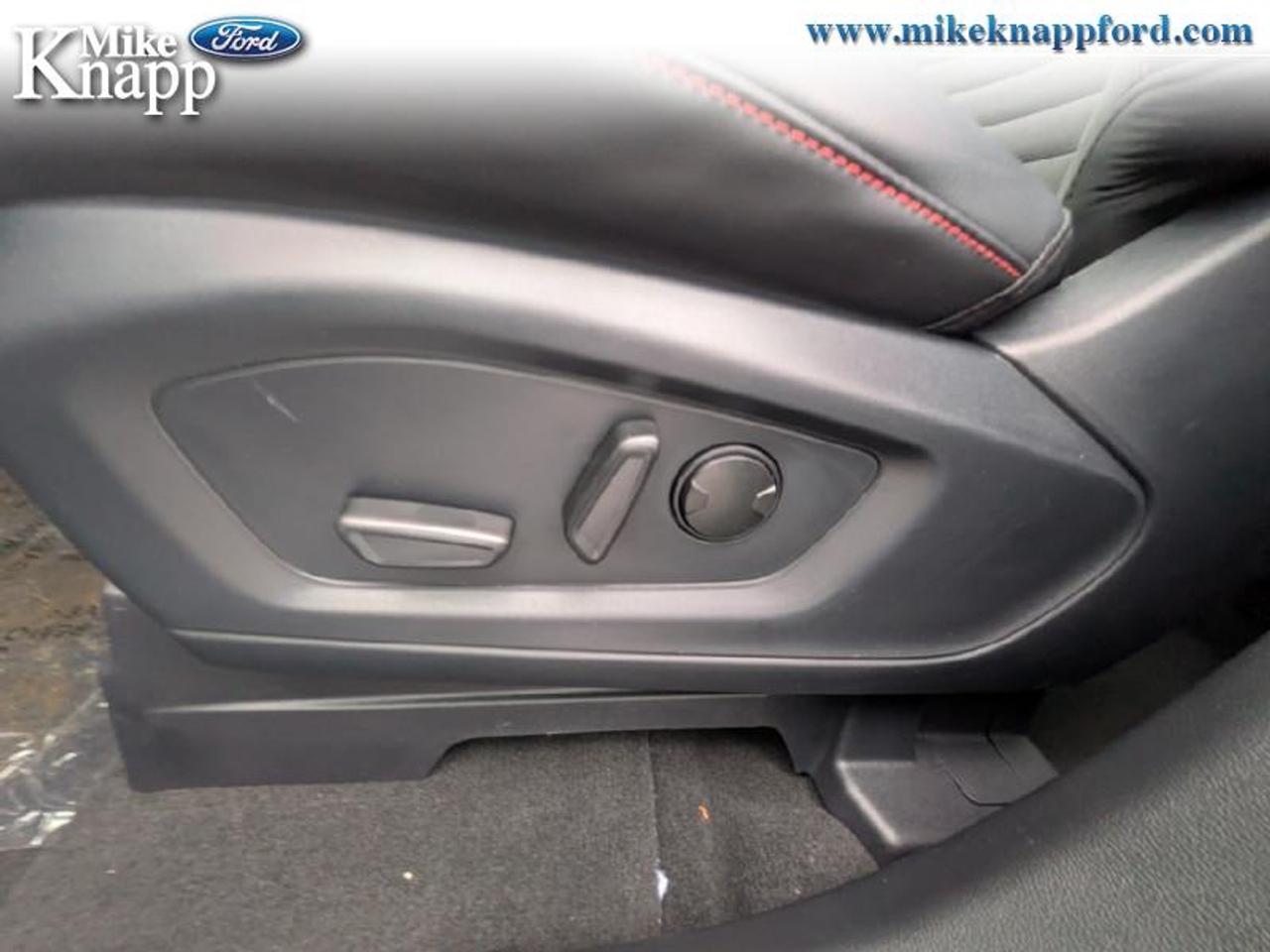 2026 Ford Explorer ST-Line Photo