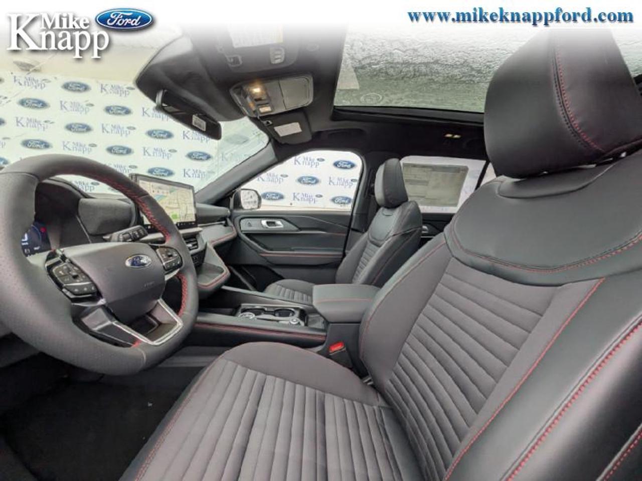 2026 Ford Explorer ST-Line Photo