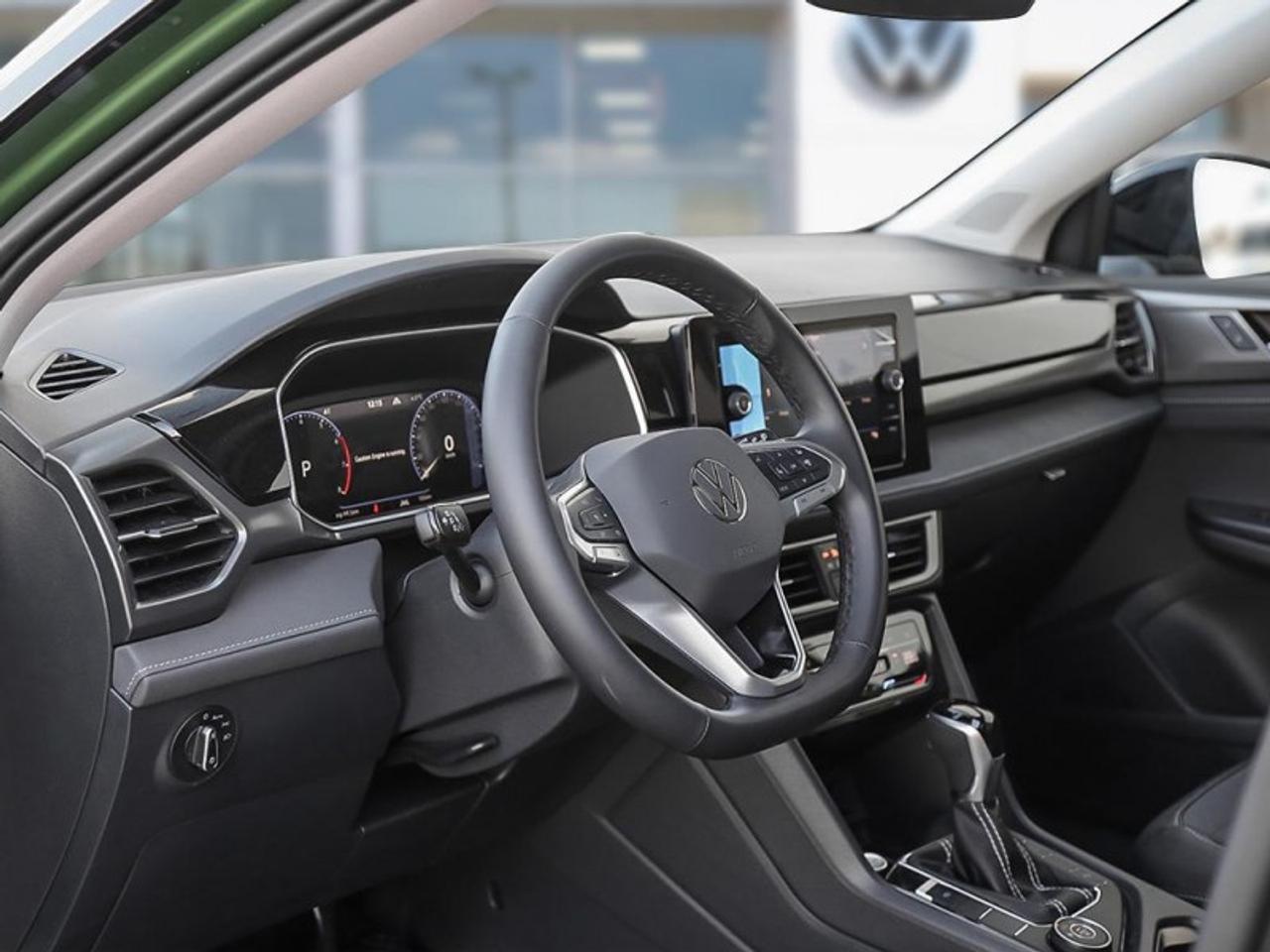 2026 Volkswagen Taos Comfortline Black Edition Photo