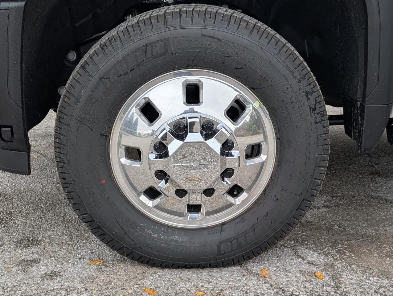 2026 GMC Sierra 3500HD Denali Ultimate Photo