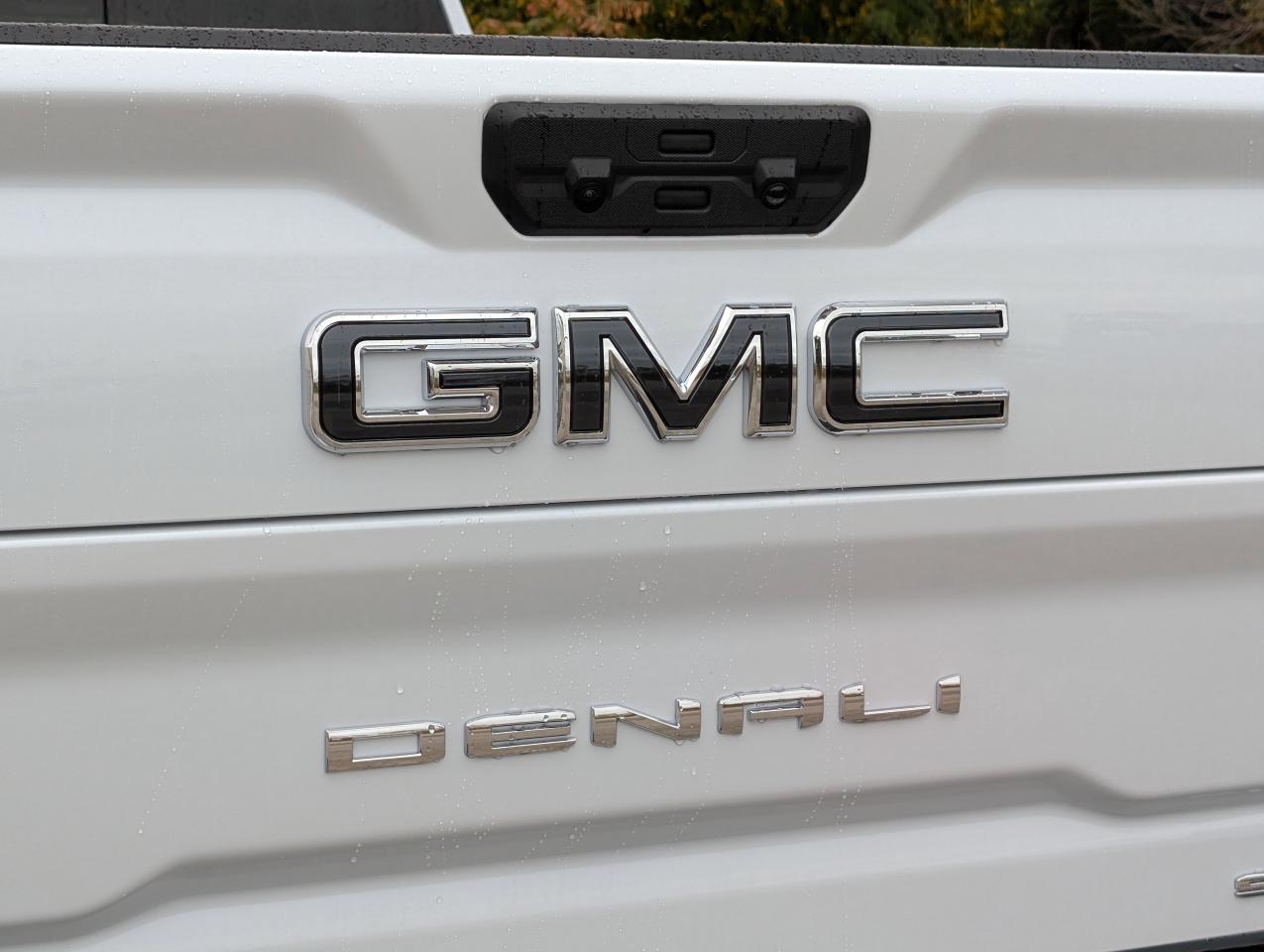 2026 GMC Sierra 3500HD Denali Ultimate Photo