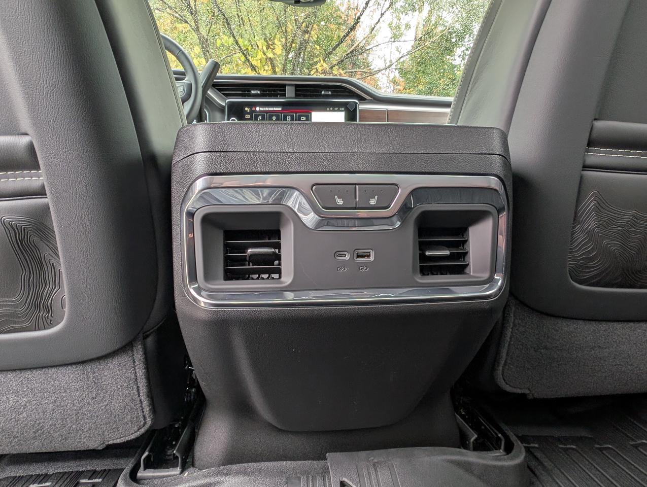 2026 GMC Sierra 3500HD Denali Ultimate Photo