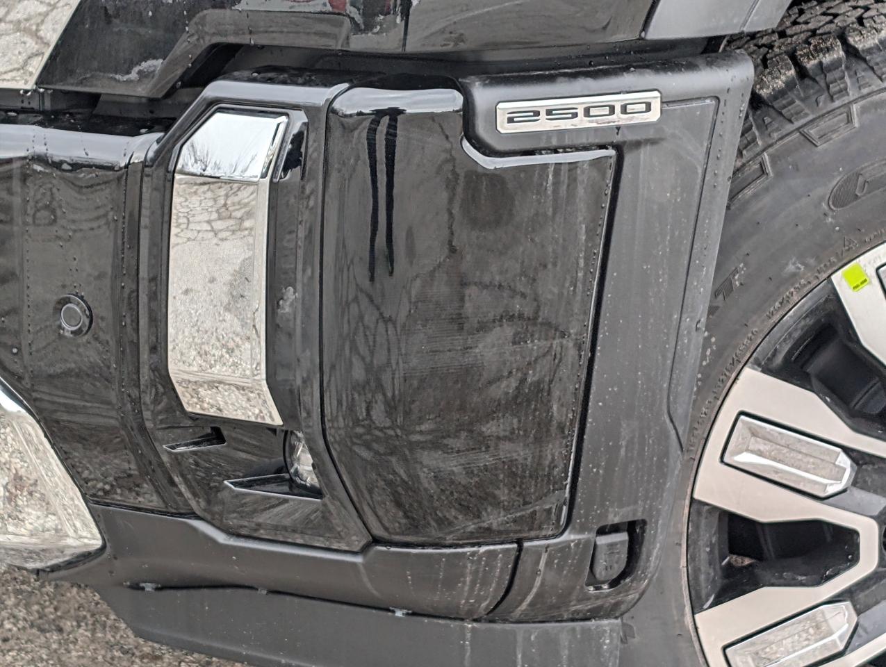 2026 GMC SIERRA 2500HD DENALI Photo