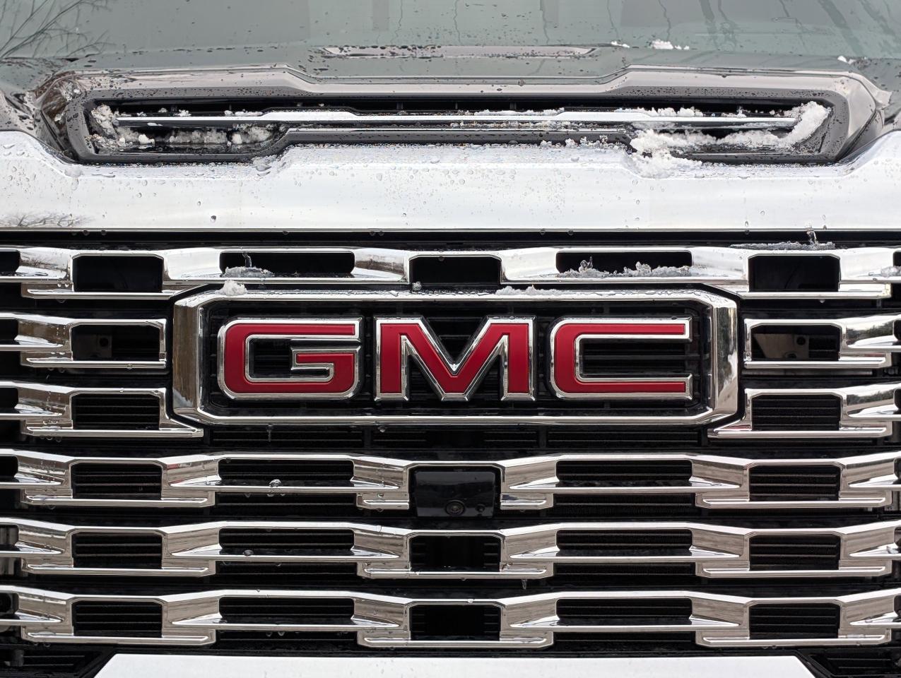 2026 GMC SIERRA 2500HD DENALI Photo