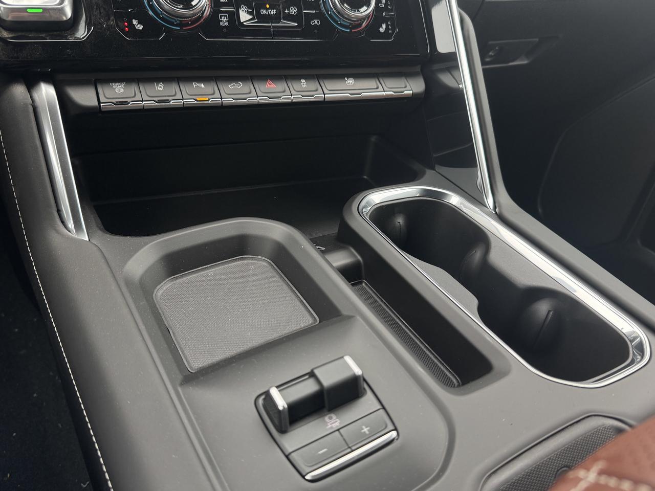 2026 GMC Sierra 3500HD Denali Ultimate Photo