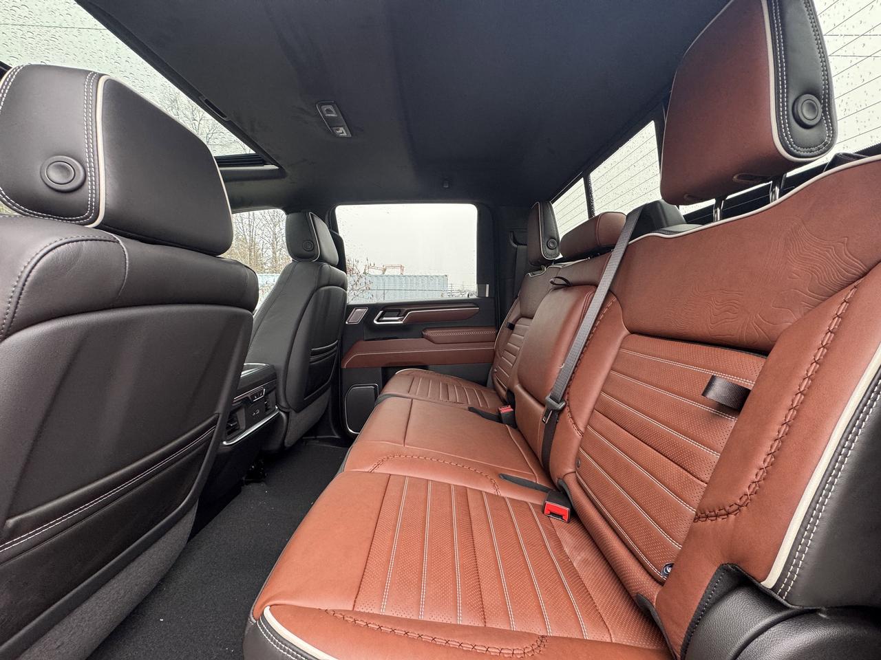 2026 GMC Sierra 3500HD Denali Ultimate Photo