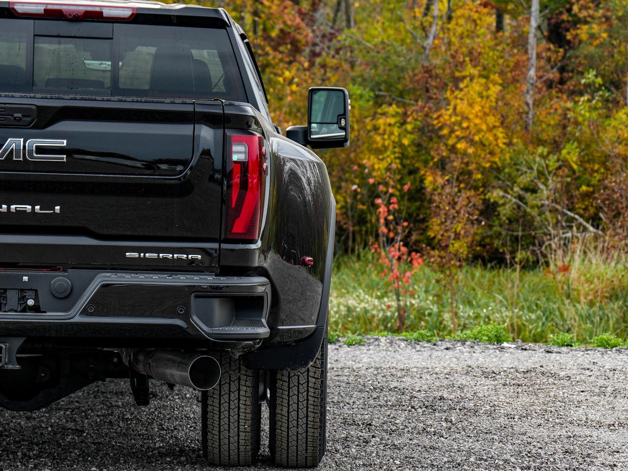 2026 GMC Sierra 3500HD Denali Ultimate Photo