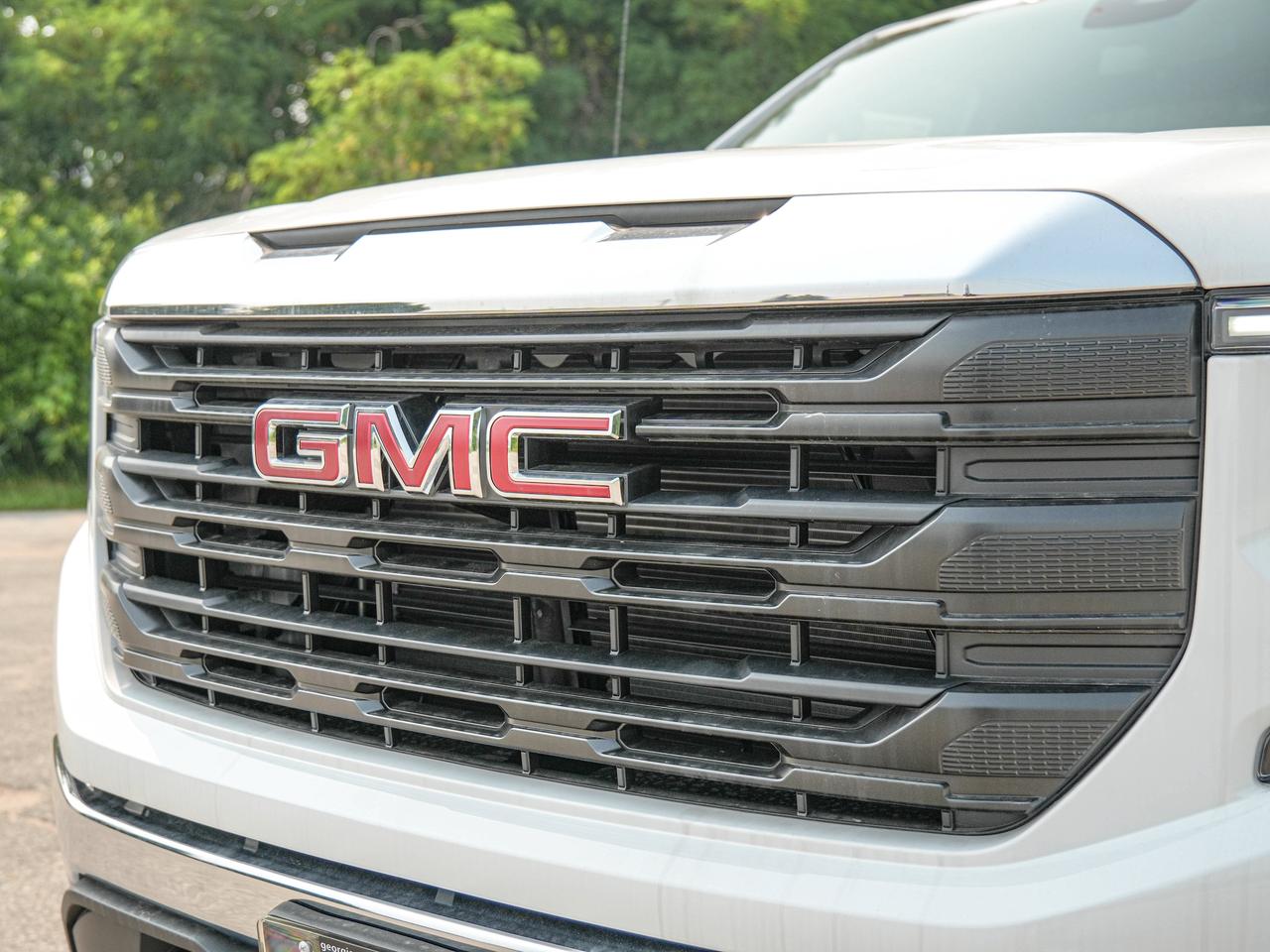 2026 GMC Sierra 1500 PRO Photo