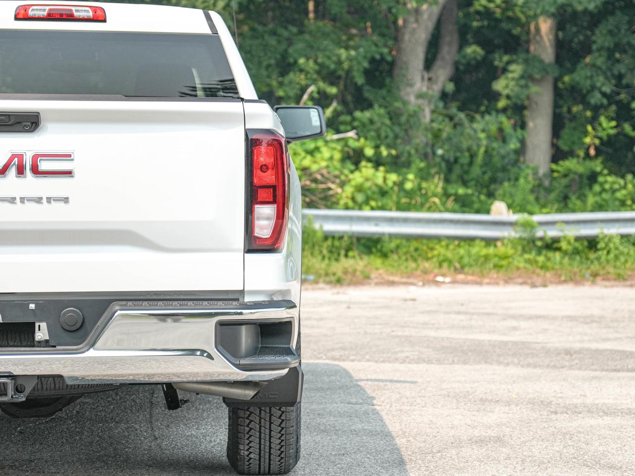2026 GMC Sierra 1500 PRO Photo
