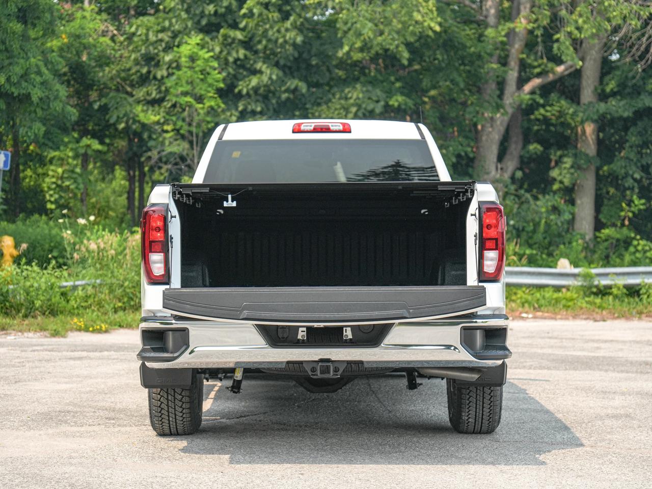 2026 GMC Sierra 1500 PRO Photo