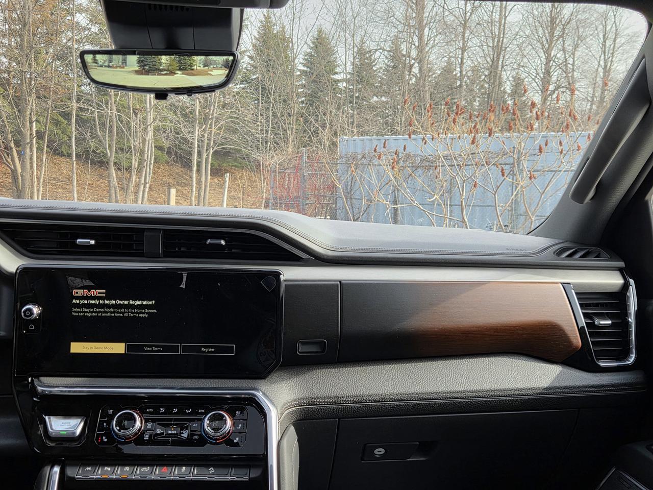 2026 GMC Sierra 1500 Denali Photo