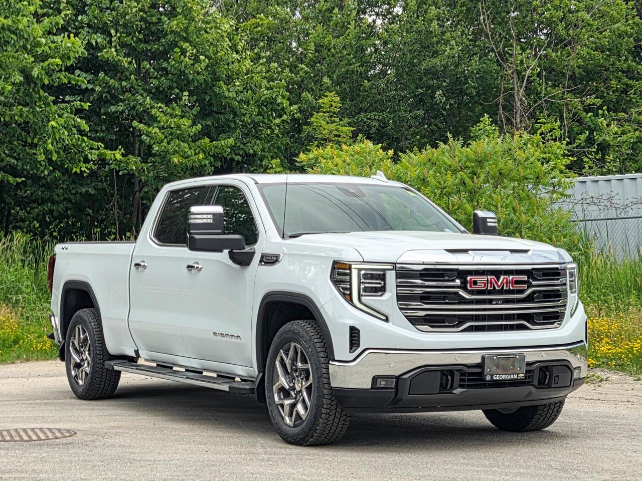 2026 GMC Sierra 1500 SLT Photo