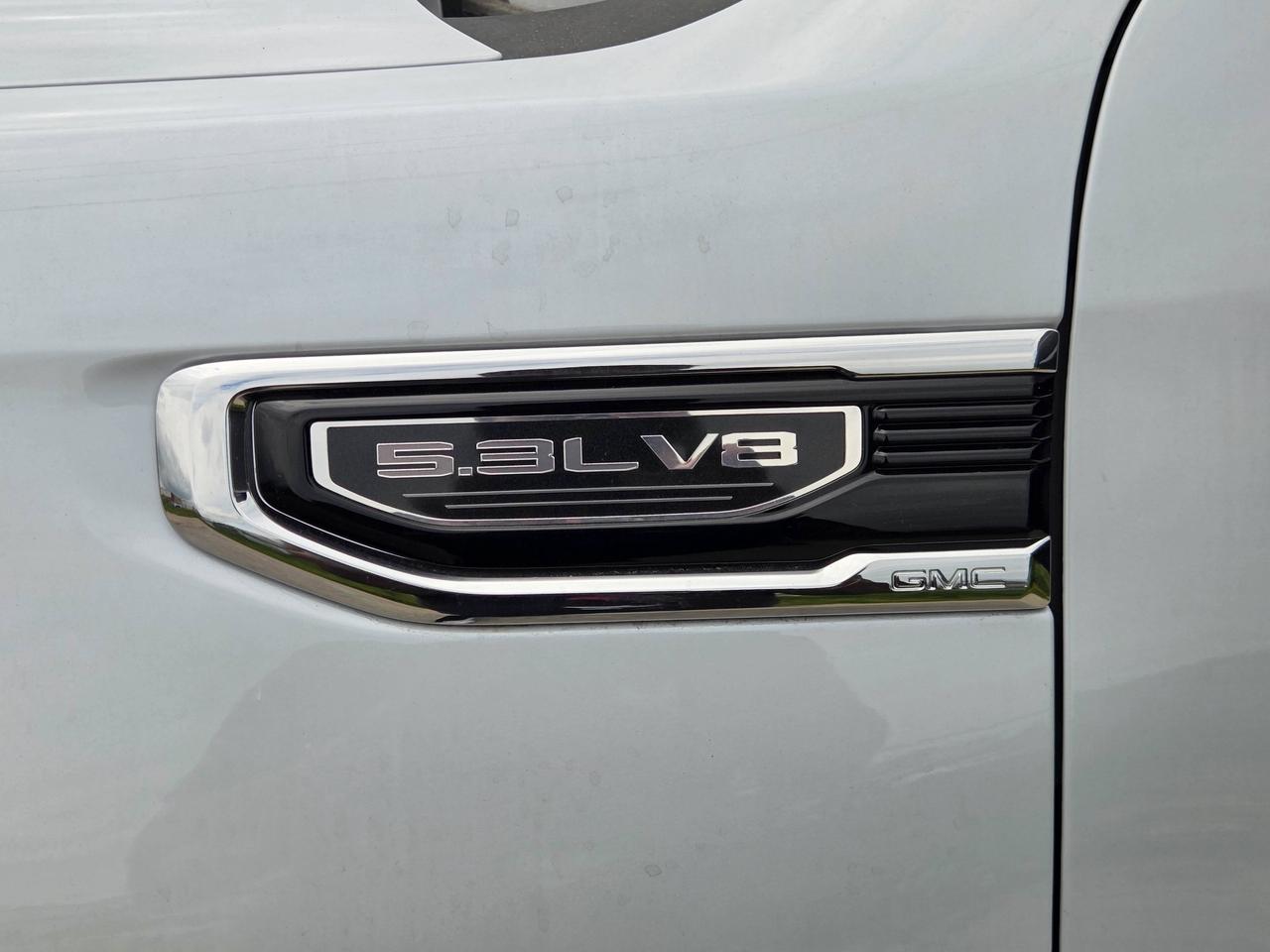 2026 GMC Sierra 1500 SLT Photo