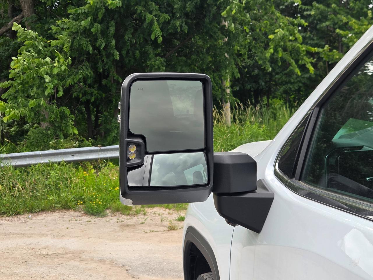 2026 GMC Sierra 1500 SLT Photo