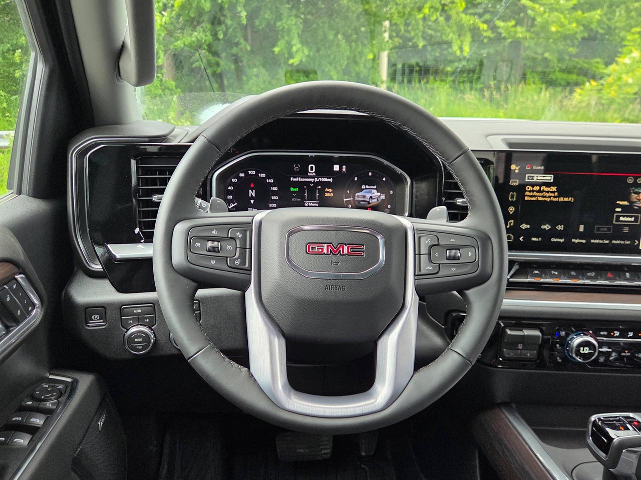 2026 GMC Sierra 1500 SLT Photo