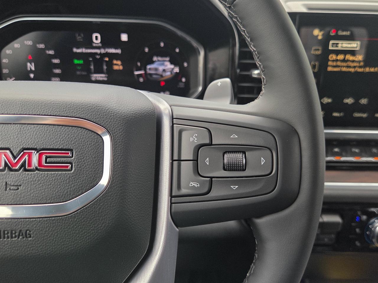 2026 GMC Sierra 1500 SLT Photo