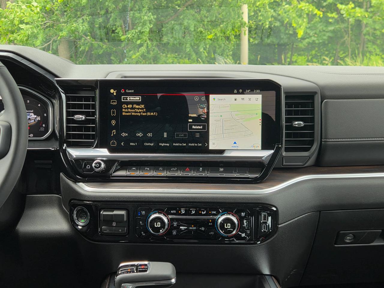2026 GMC Sierra 1500 SLT Photo