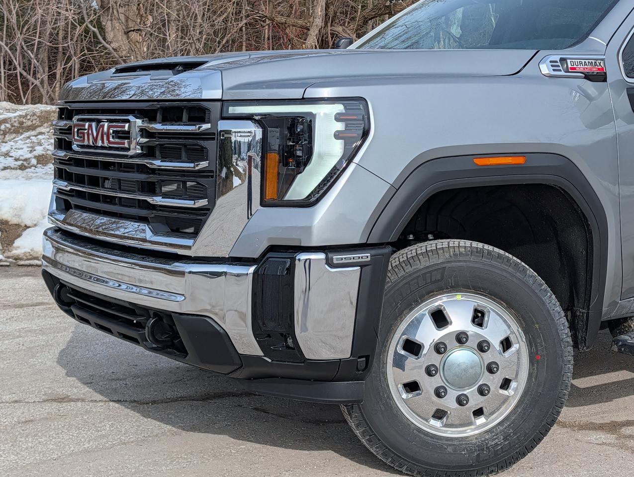 2026 GMC Sierra 3500HD SLE Photo