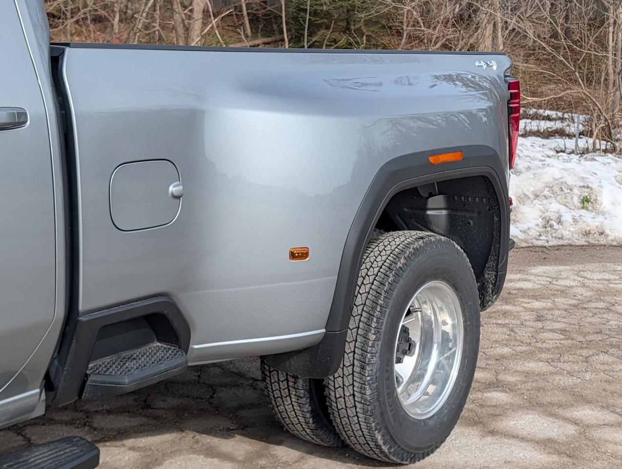 2026 GMC Sierra 3500HD SLE Photo
