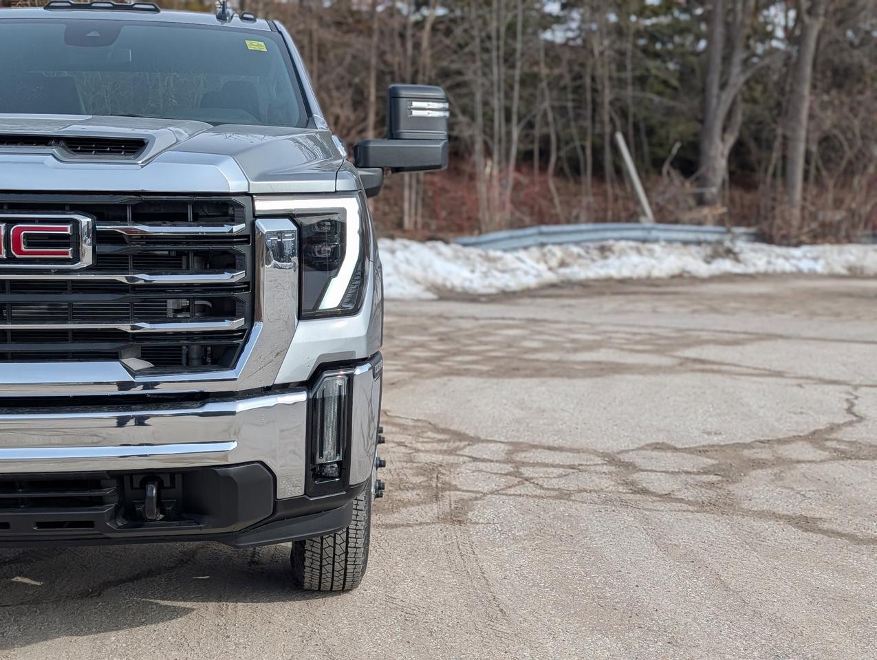 2026 GMC Sierra 3500HD SLE Photo