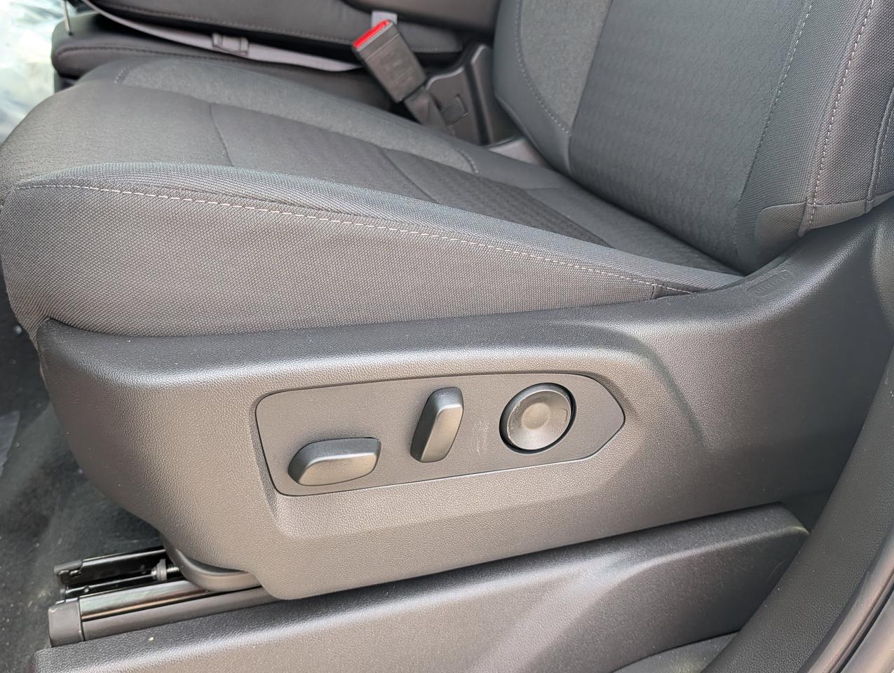 2026 GMC Sierra 3500HD SLE Photo