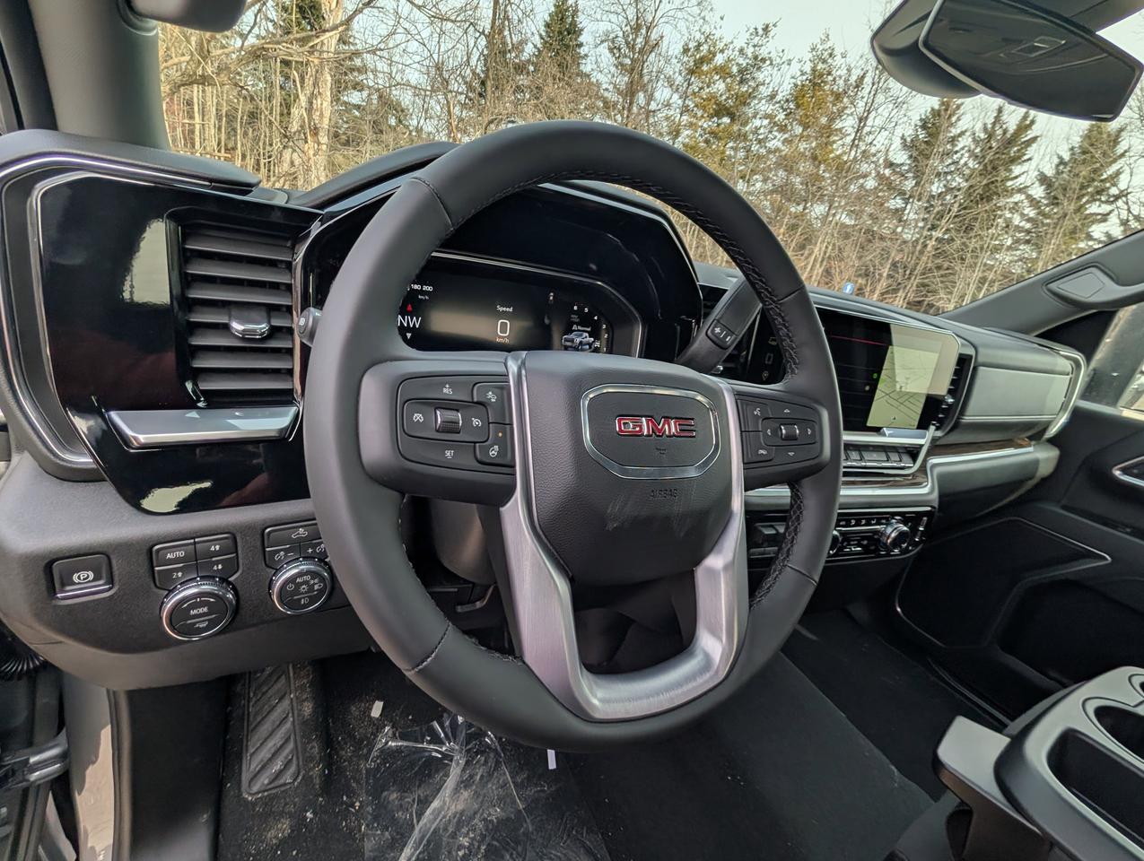 2026 GMC Sierra 3500HD SLE Photo