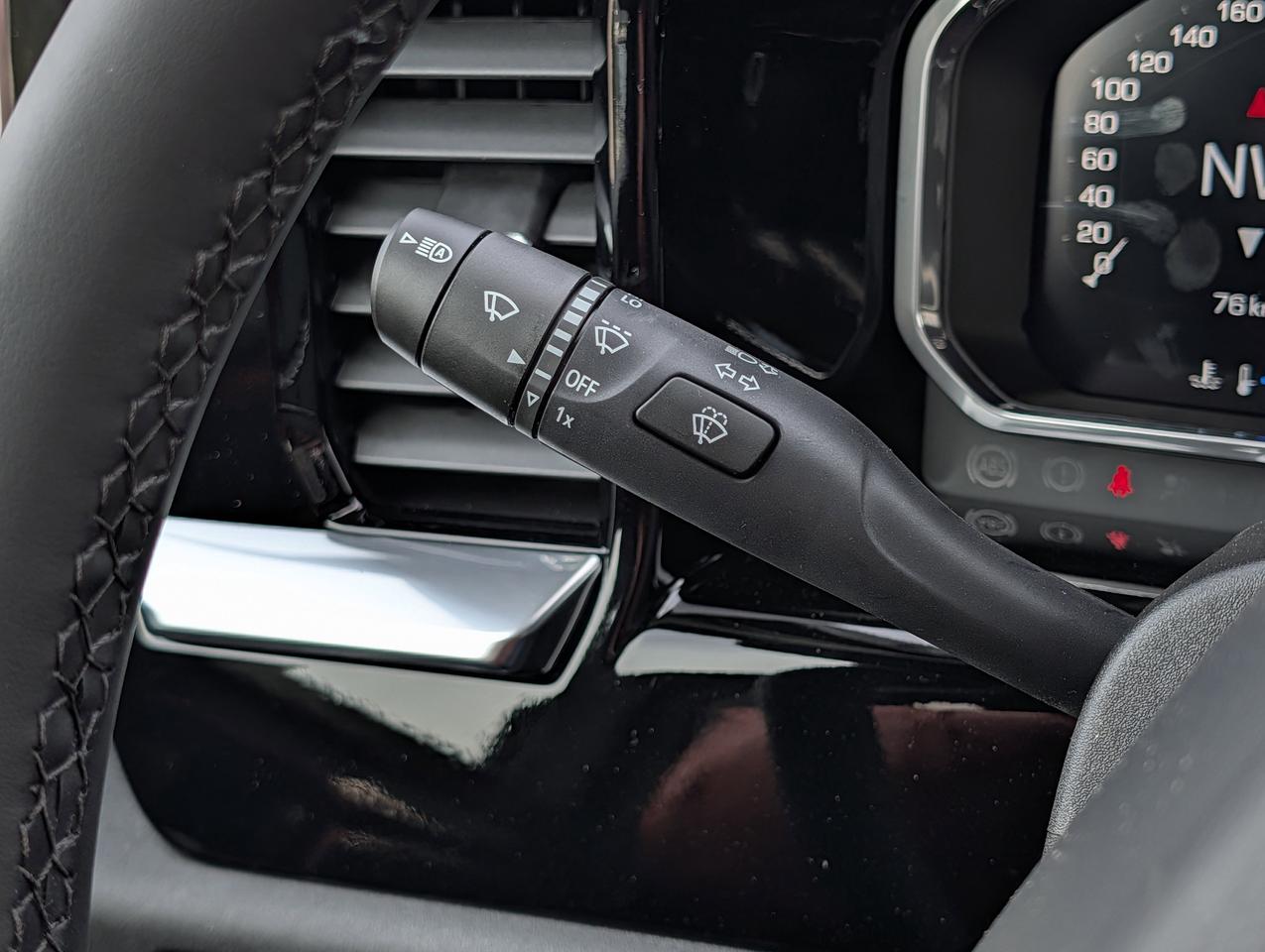 2026 GMC Sierra 3500HD SLE Photo