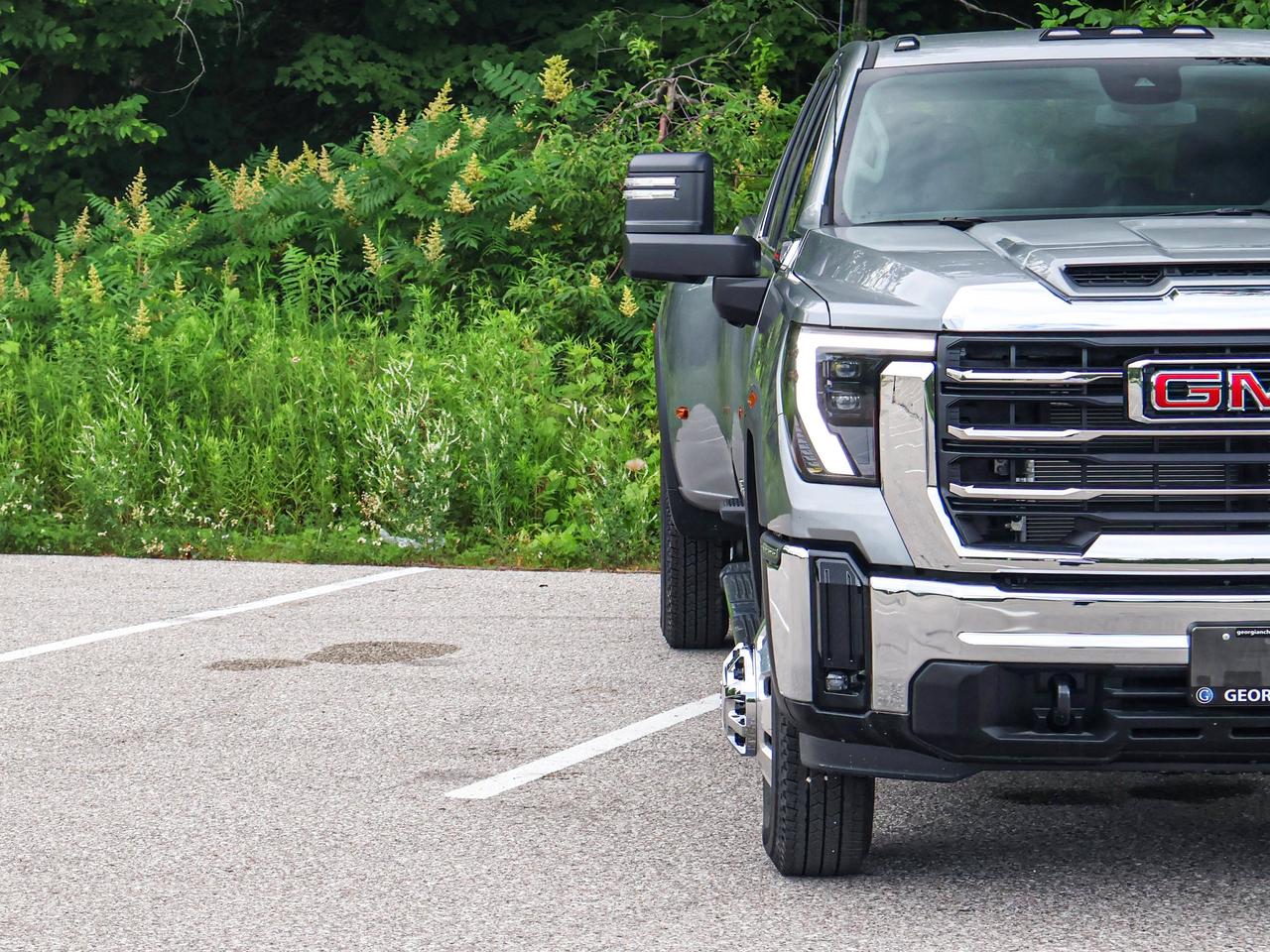 2026 GMC Sierra 3500HD SLE Photo