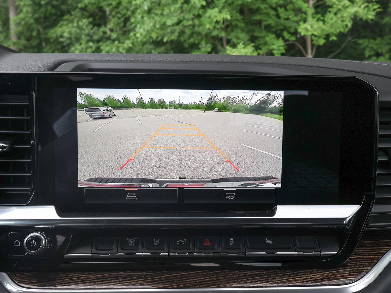 2026 GMC Sierra 3500HD SLE Photo