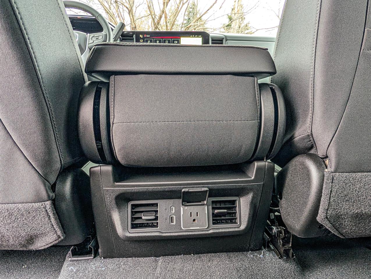 2026 GMC Sierra 1500 SLE Photo