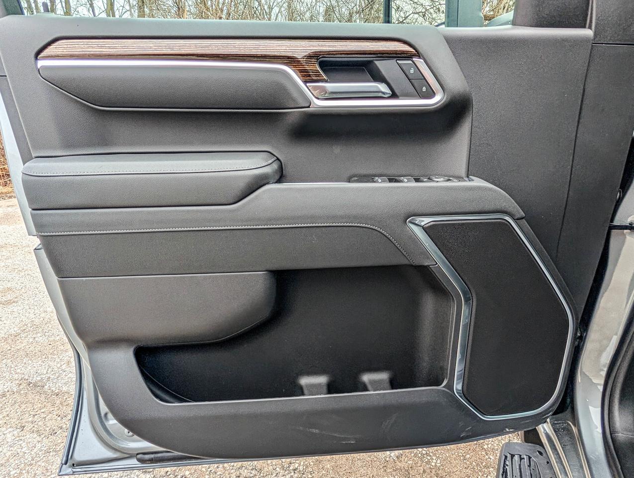 2026 GMC Sierra 1500 SLE Photo