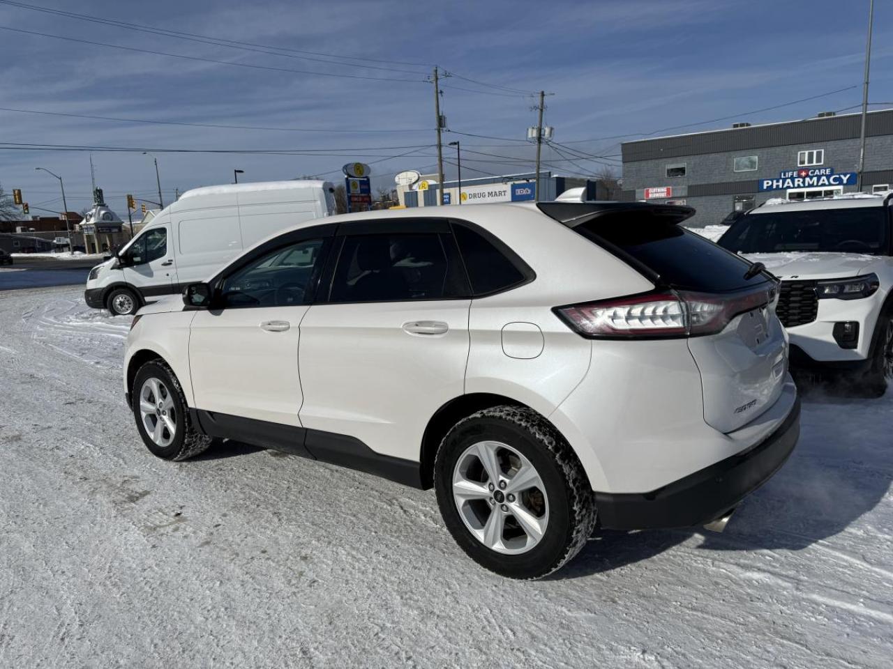 2018 Ford Edge SEL AWD Photo2