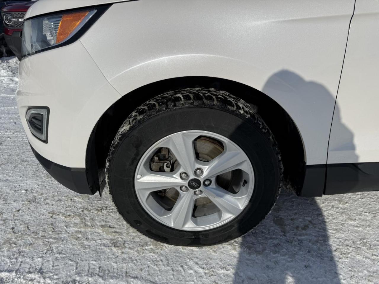 2018 Ford Edge SEL AWD Photo