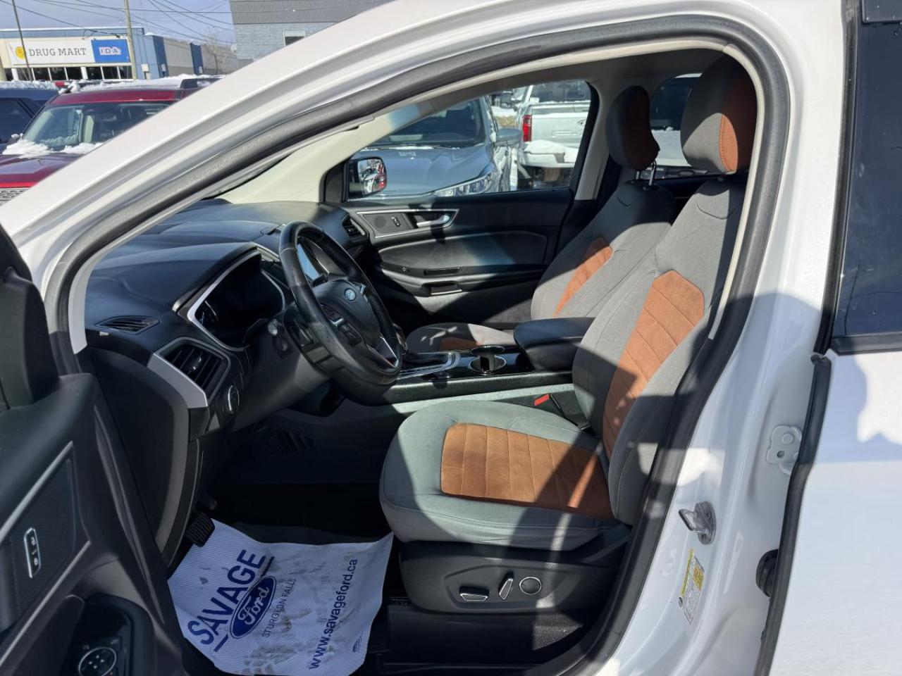 2018 Ford Edge SEL AWD Photo