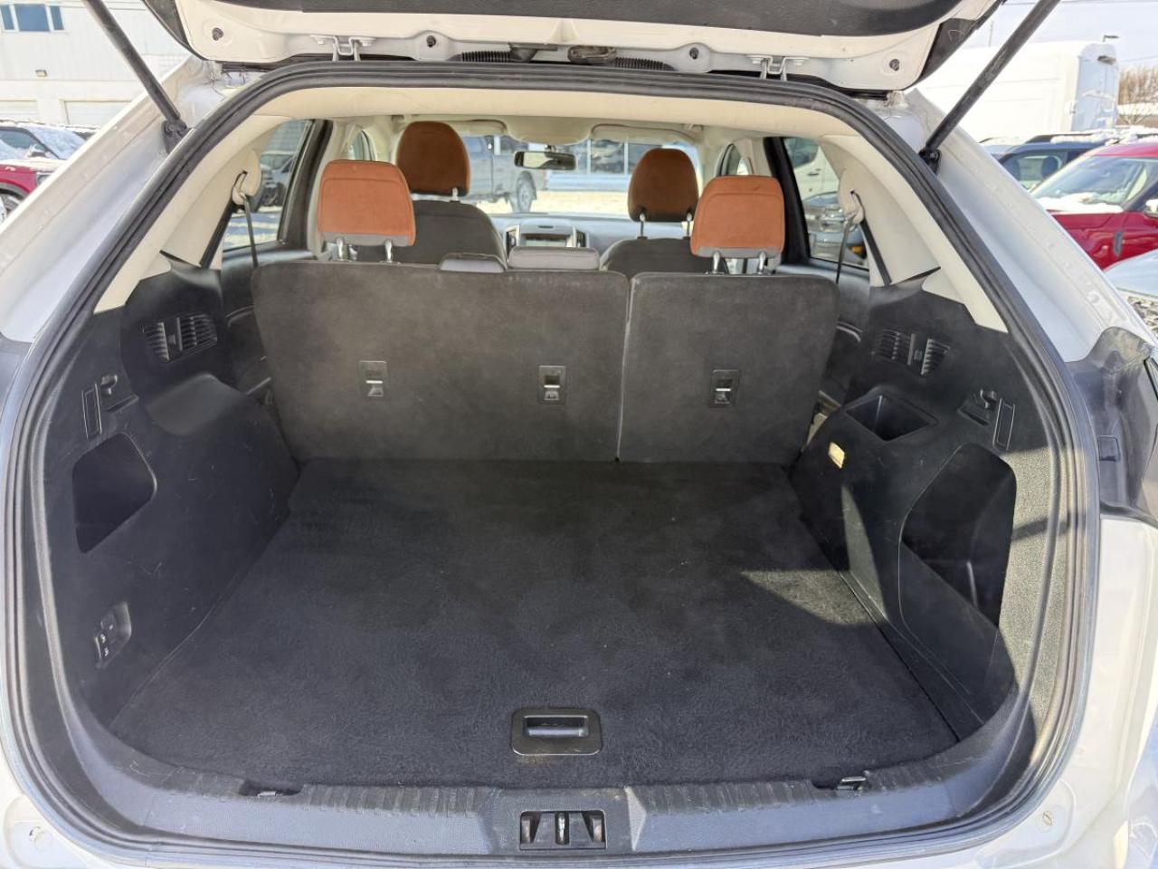 2018 Ford Edge SEL AWD Photo