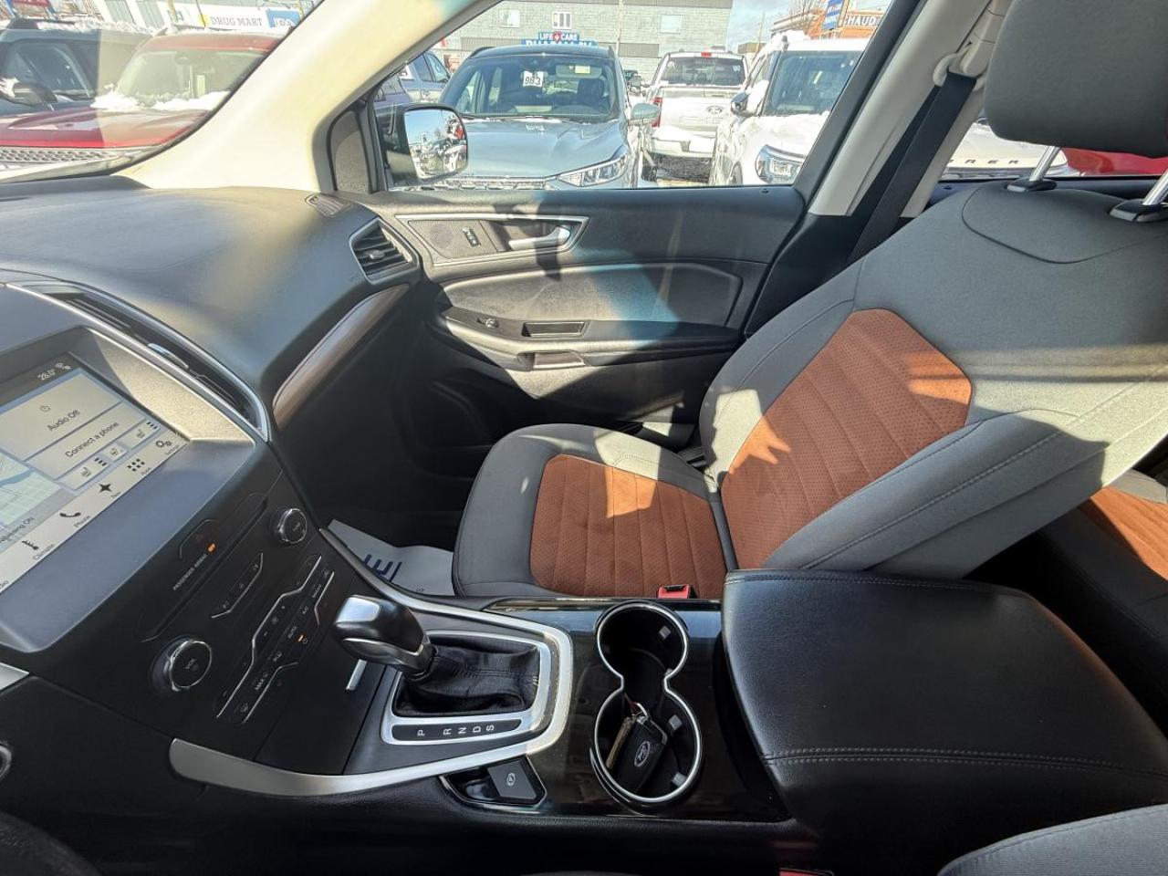 2018 Ford Edge SEL AWD Photo