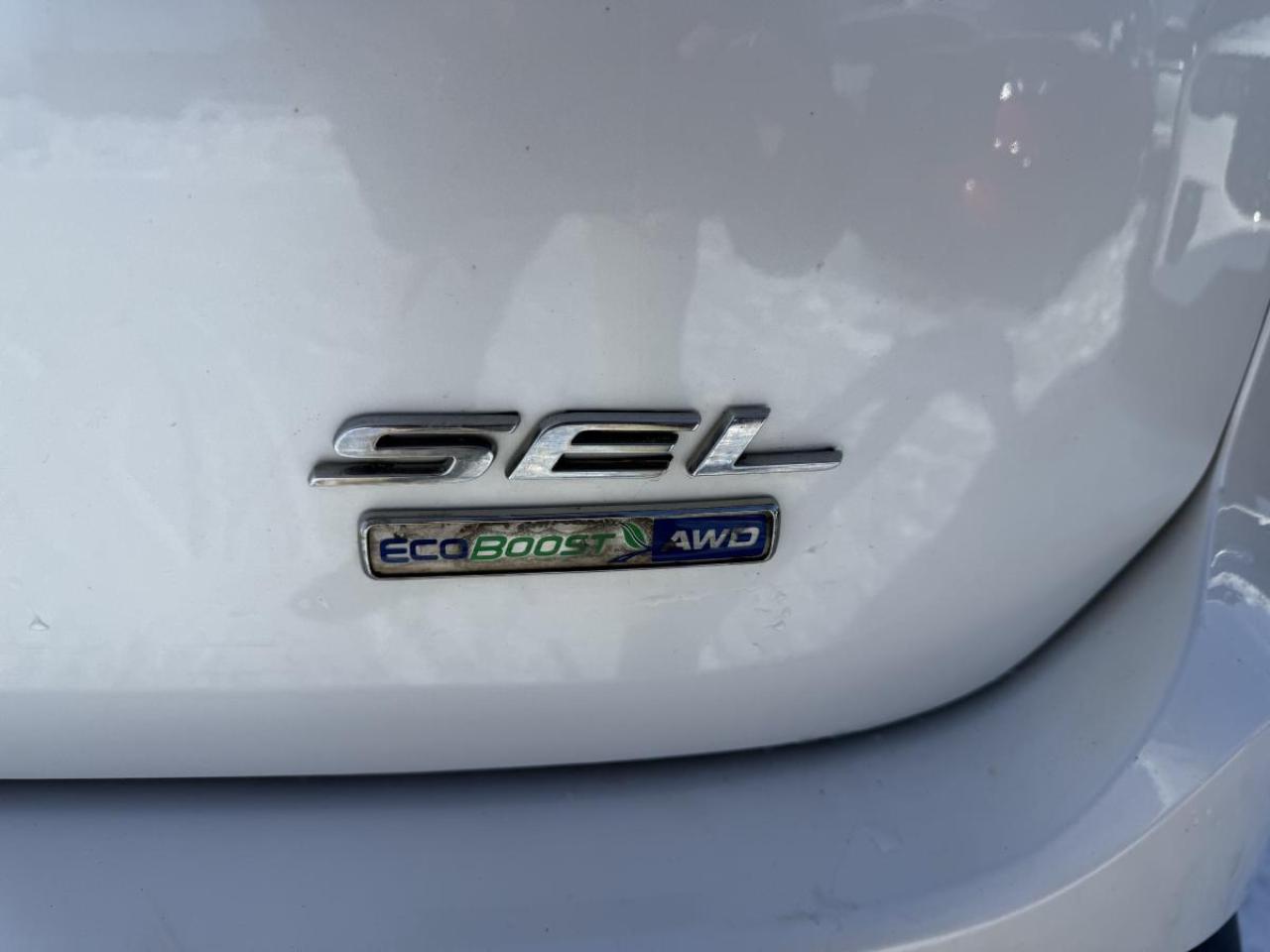 2018 Ford Edge SEL AWD Photo