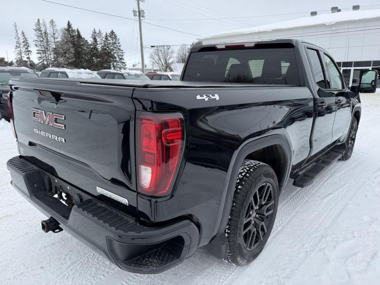 2020 GMC Sierra 1500 4WD Double Cab 147" Elevation Photo4