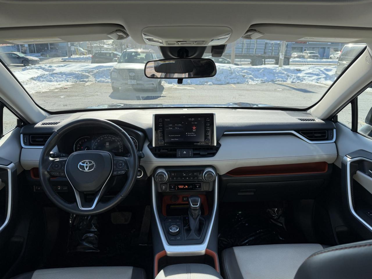 2019 Toyota RAV4 TRAIL Photo