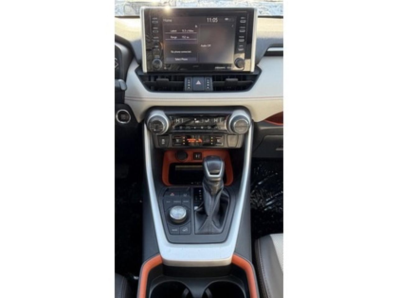 2019 Toyota RAV4 TRAIL Photo