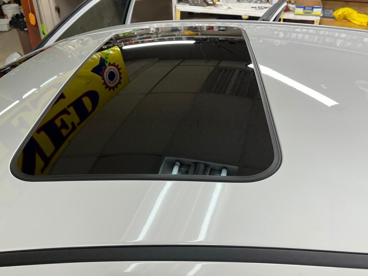 2021 Hyundai IONIQ Limited Hybrid Photo