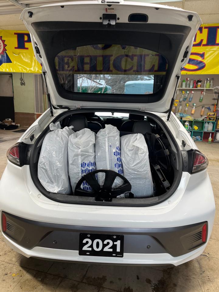 2021 Hyundai IONIQ Limited Hybrid Photo