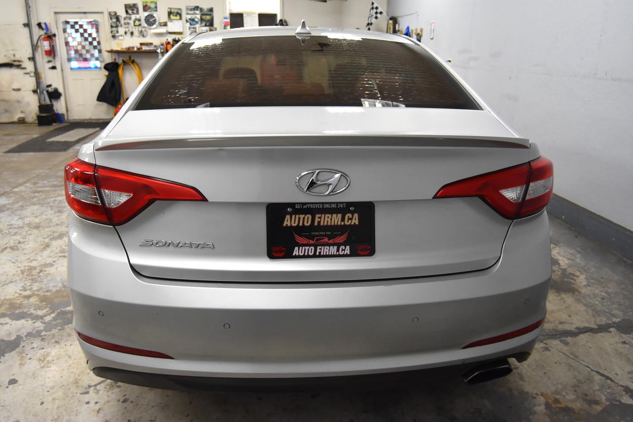 2015 Hyundai Sonata 4dr Sdn Auto Photo4